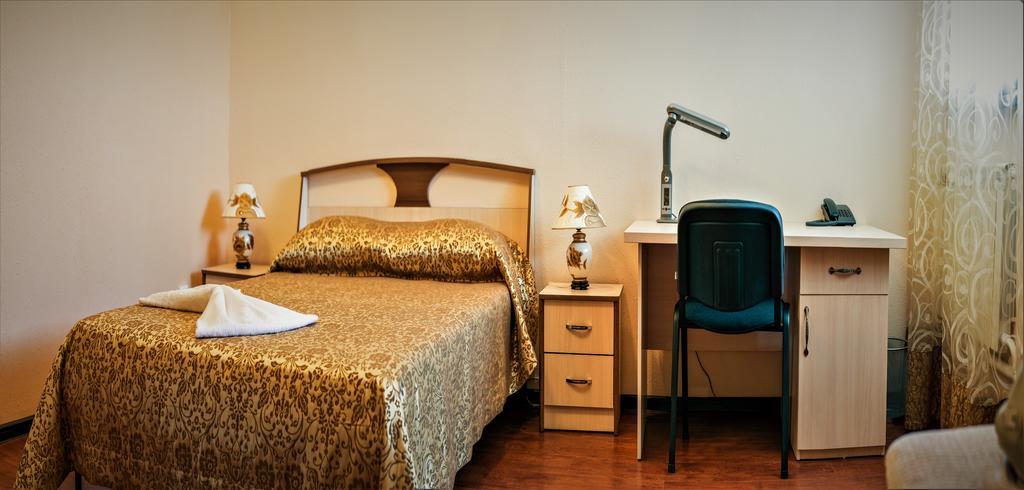 Bishkek Villa Hotel エクステリア 写真